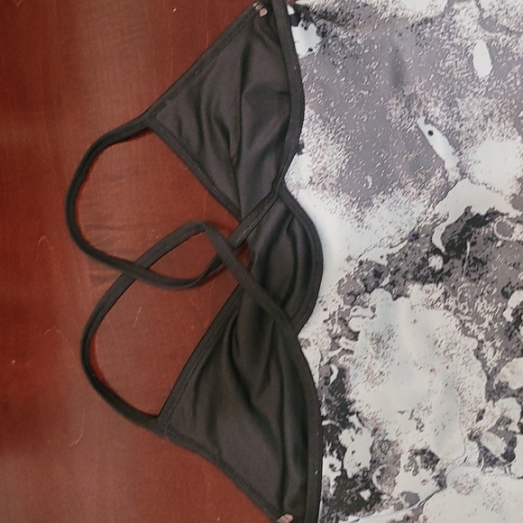 Abstract Print Tank - Picture 3 of 4